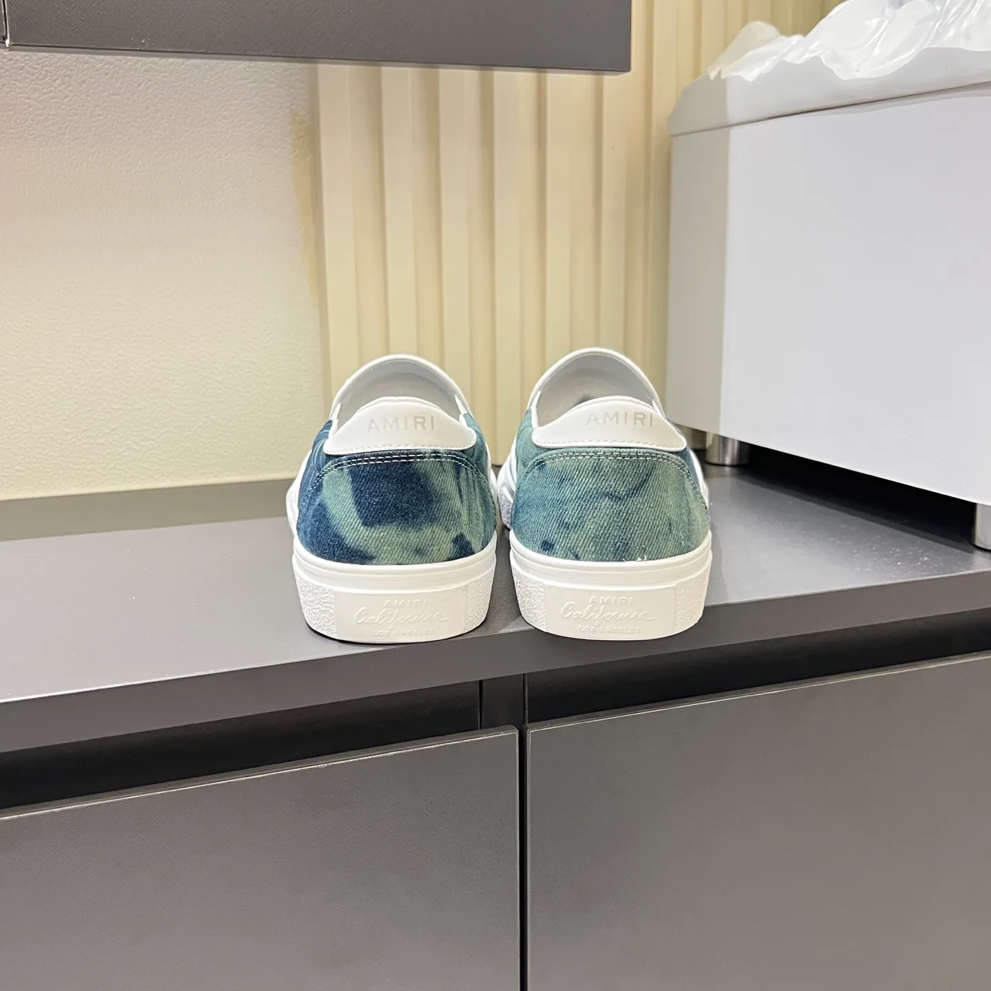 Men's shoes 💰p420, amiri The top purchasing agent for bone shoes 🔍🔍 is on sale at the men's counter at the same time. Cowhide is paired with 5D dynamic design style.